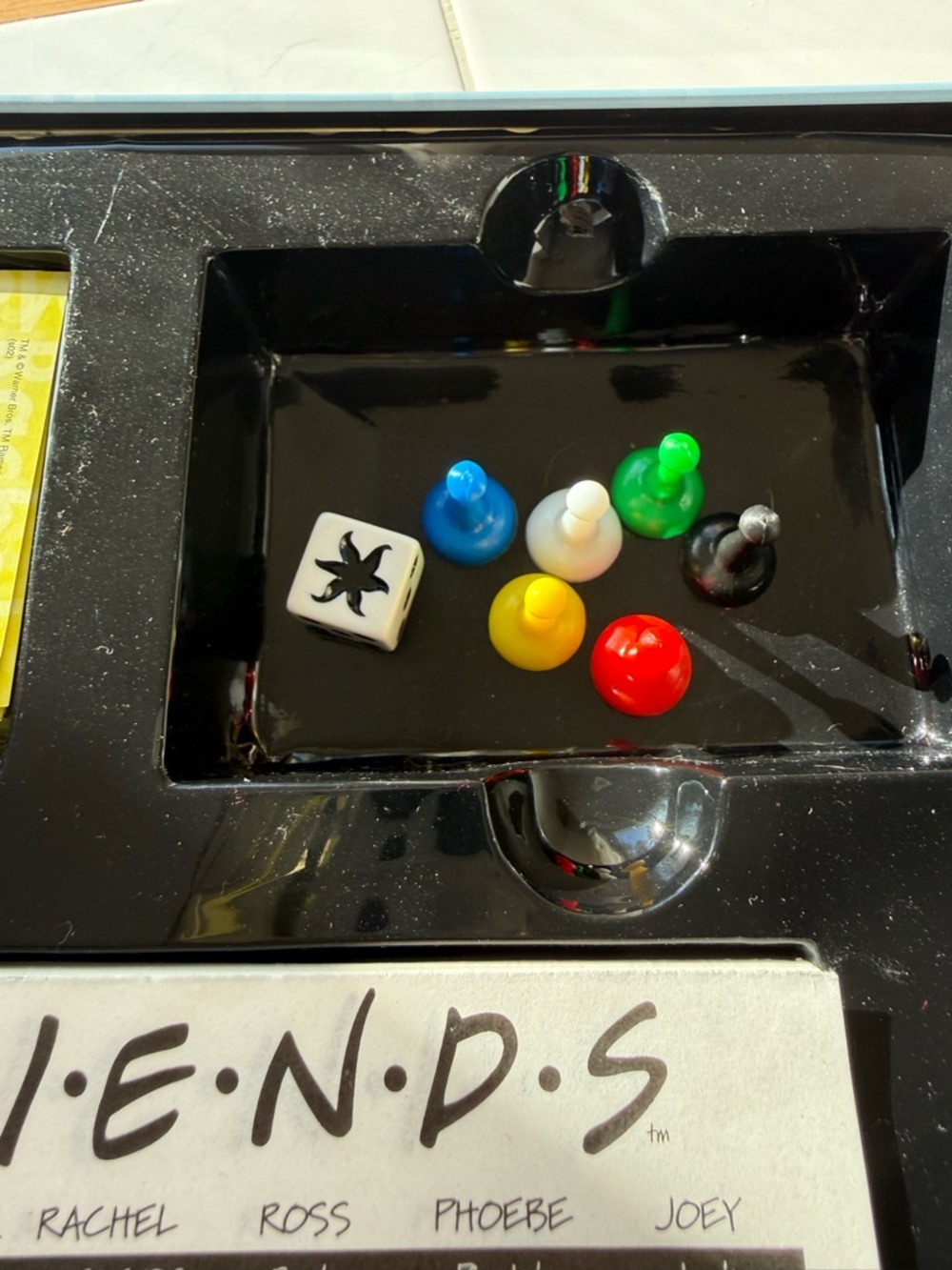 FRIENDS Trivia Board Game Collectors Cardinal Games TV Show 90s Y2K - Picture 9 of 13